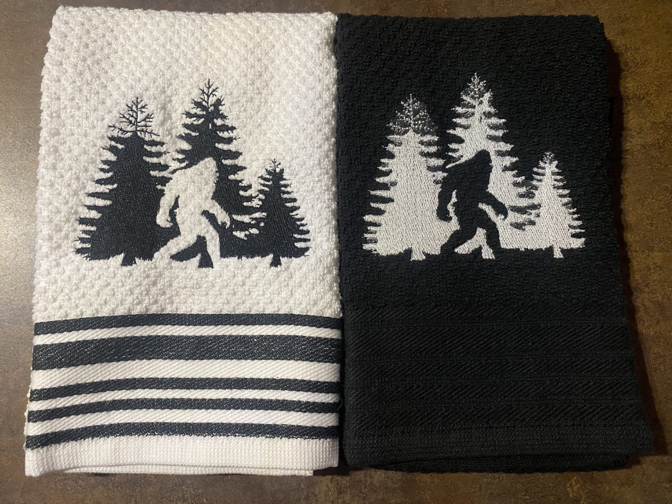 Bigfoot Treeline Kitchen Towels