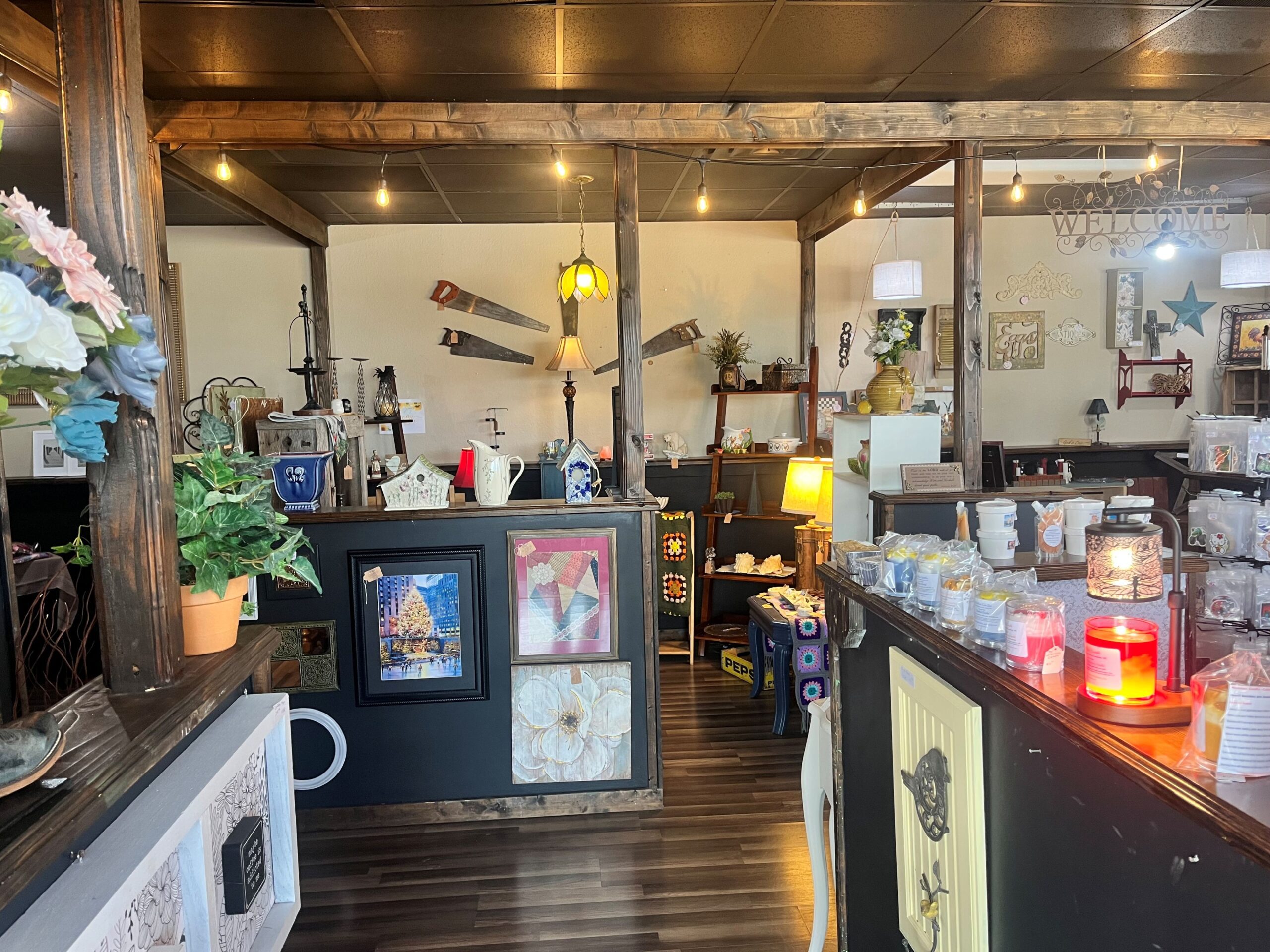 Miss Pearl’s Flea-tique Fall Festival